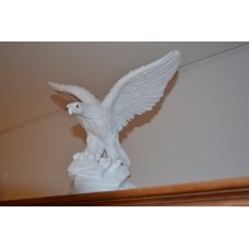 Escultura Aguia Asas Abertas Po Marmore 38cm Made In Italy