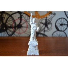 Escultura Estatua Liberdade Ny Po Marmore 12cm Made In Italy